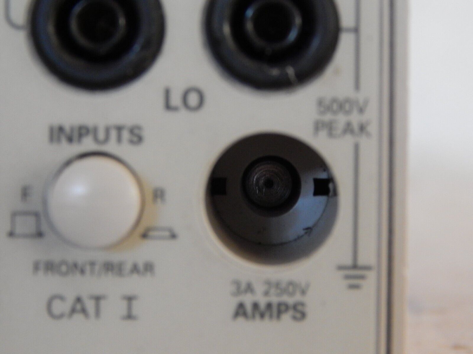 KEITHLEY 2790 SourceMeter,. faceplate has slight damage where fuseholder is KEITHLEY 2790 SourceMeter,. faceplate has slight damage where fuseholder is